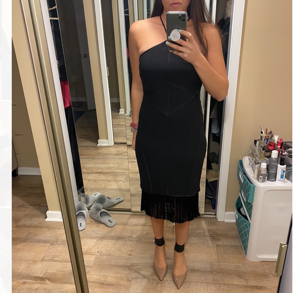 BNWT Cinq Sept black evening gown with fringe sz 8